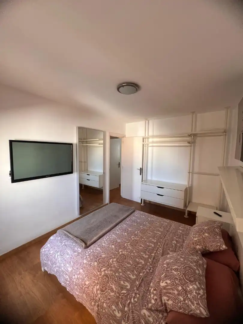 Schlafzimmer von Dachboden zur Miete in Nord