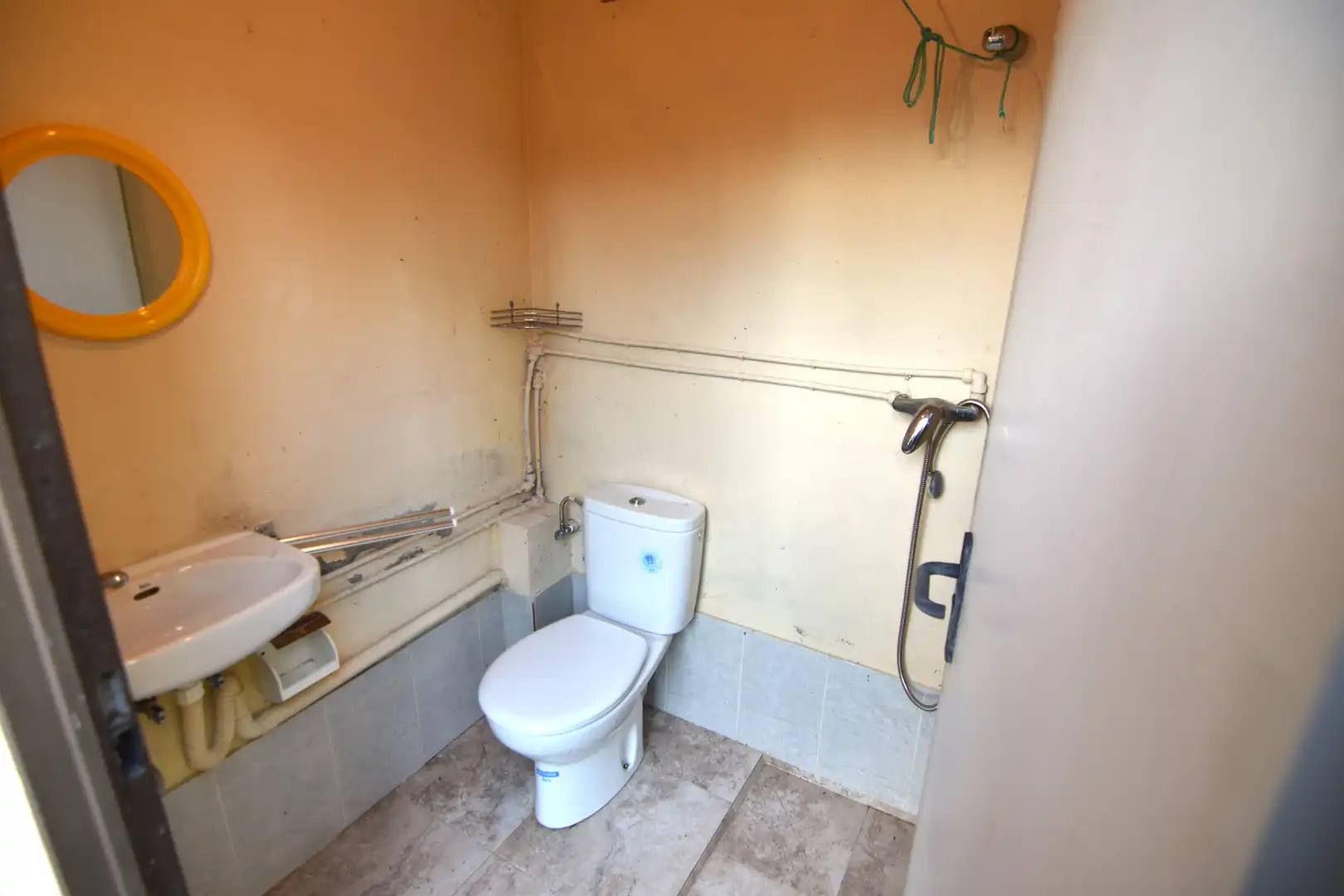 Bathroom of Houses for sale in Narón  with Heating, Private garden and Storage room