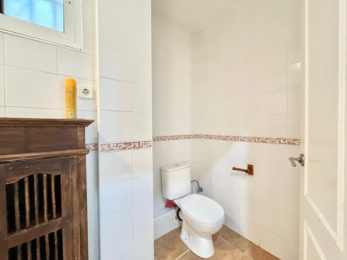Bathroom of Flat for rent in Torrevieja  with Heating, Parquet flooring and Terrace