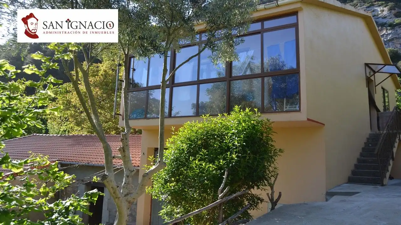 Casa amb jardí en venda a Merindad de Valdivielso, imagen 2