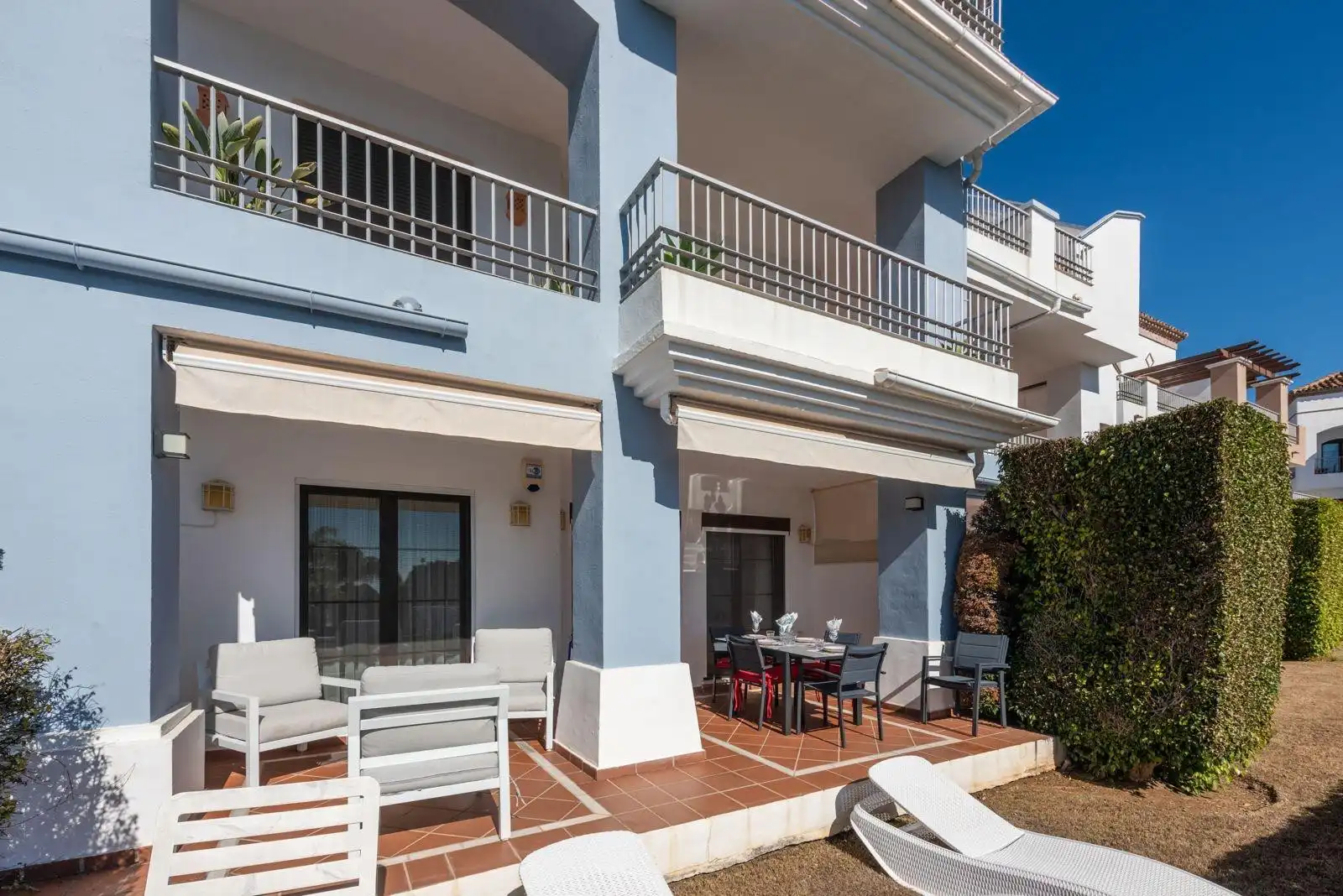 Terraza de Planta baja en venta en Benahavís con Aire acondicionado, Terraza y Piscina