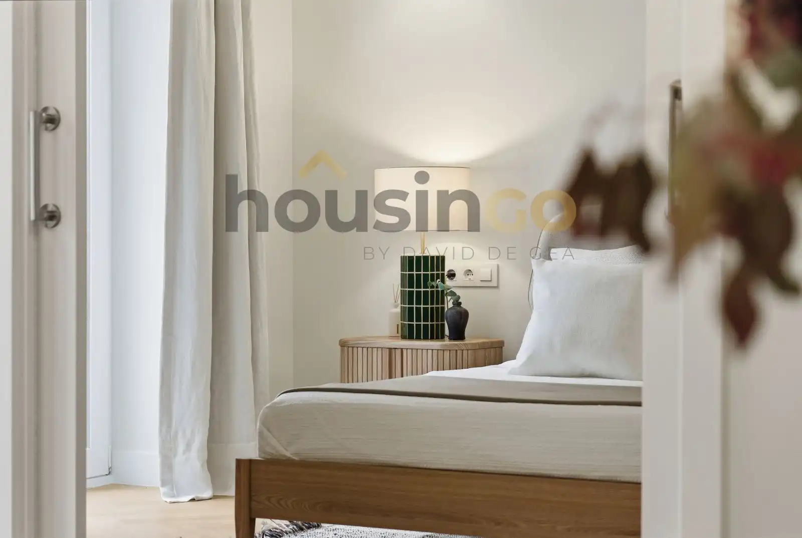 Bedroom of Flat for sale in Madrid  with Air Conditioner, Heating and Parquet flooring