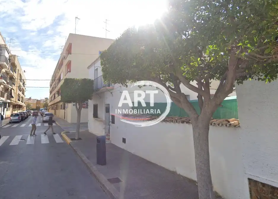 Vista exterior de Casa o xalet en venda en San Antonio de Benagéber