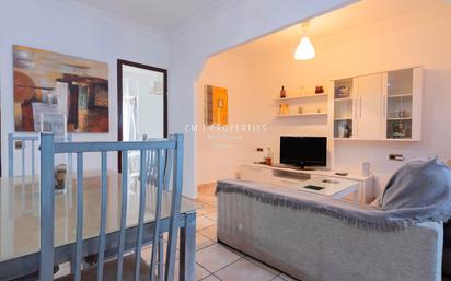Exterior view of Flat for sale in  Valencia Capital  with Heating, Terrace and Furnished