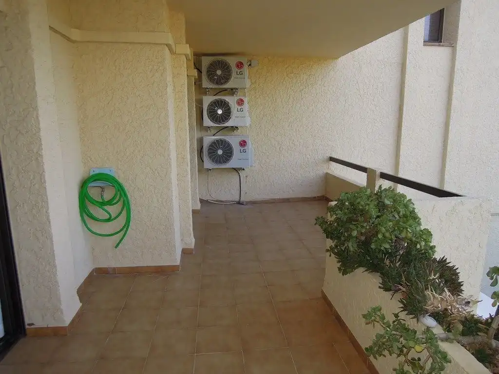 Terraza de Apartamento en venta en Altea con Aire acondicionado, Calefacción y Piscina comunitaria