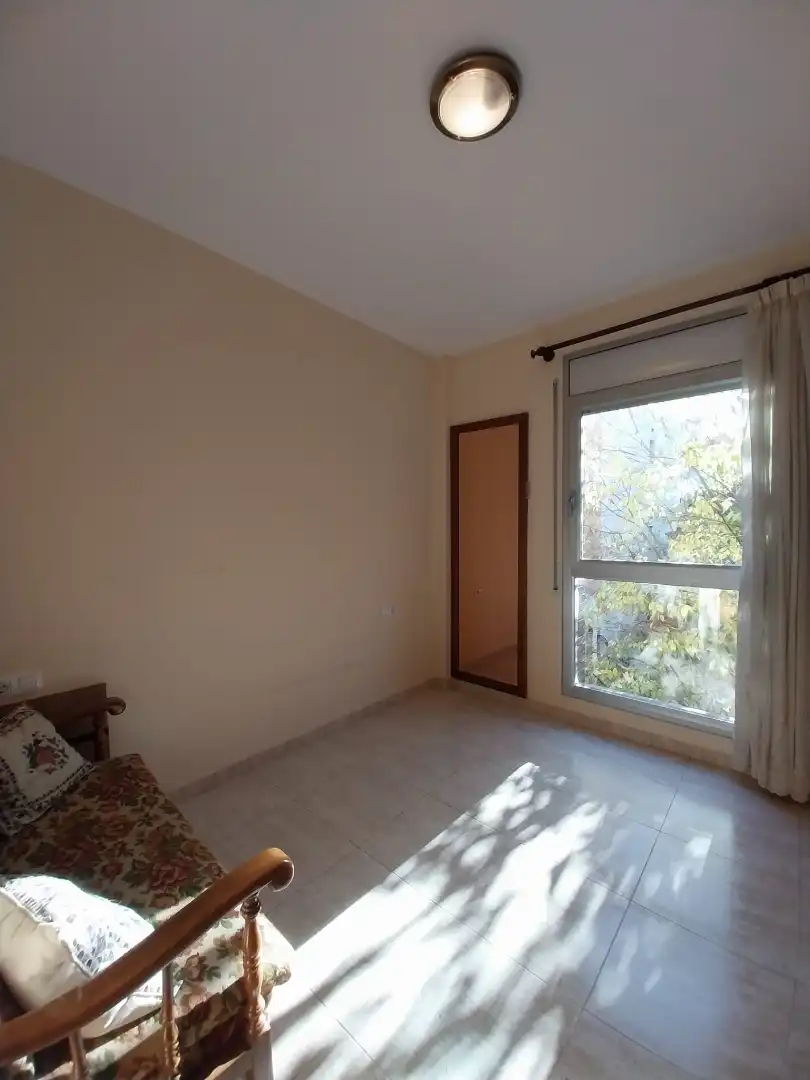 Habitación de Piso en venta en Girona con Aire acondicionado, Calefacción y Horno