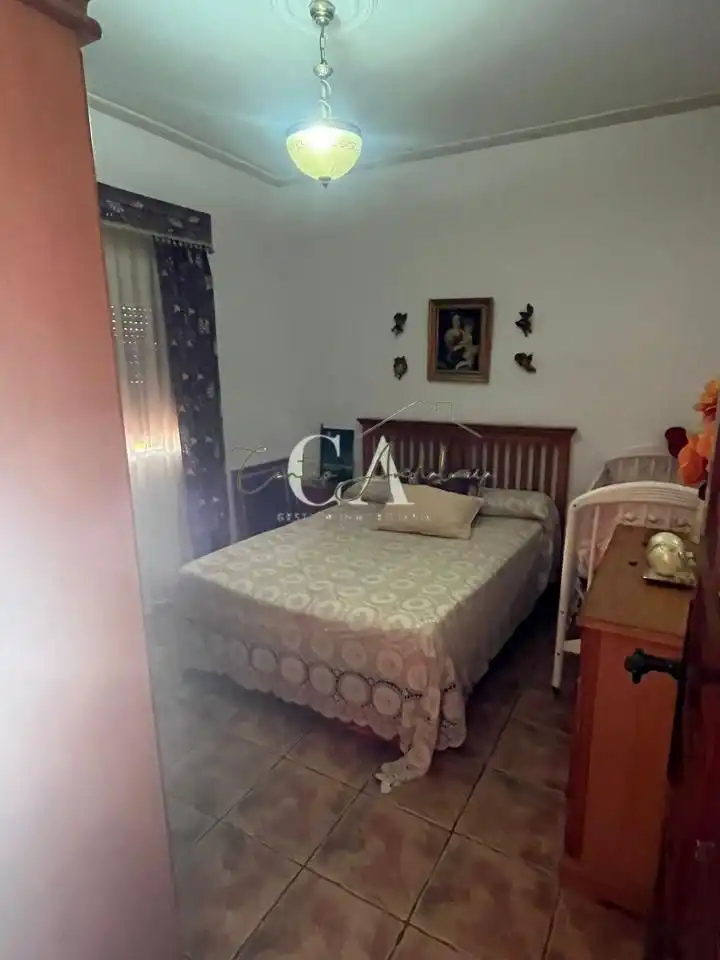 Habitación de Casa o chalet en venta en Puente Genil con Aire acondicionado, Jardín privado y Terraza