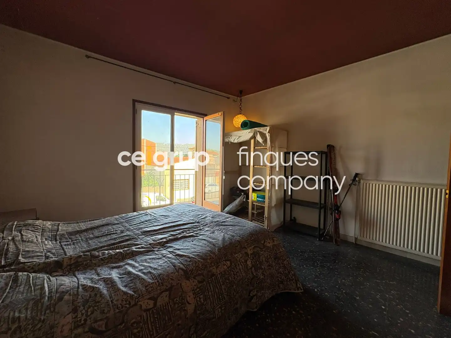 Habitación de Piso en venta en Sarrià de Ter con Calefacción y Terraza
