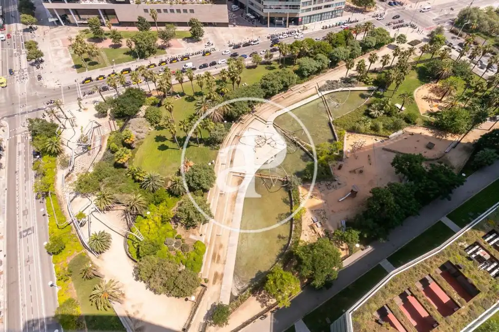 Vista exterior de Ático en venta en Barcelona con Aire acondicionado, Calefacción y Terraza