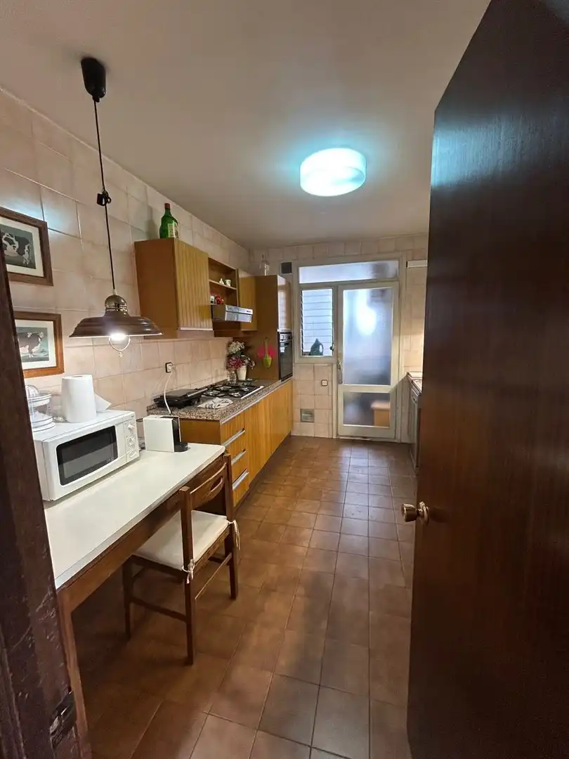 Cuina de Pis en venda en Barcelona amb Calefacció i Traster