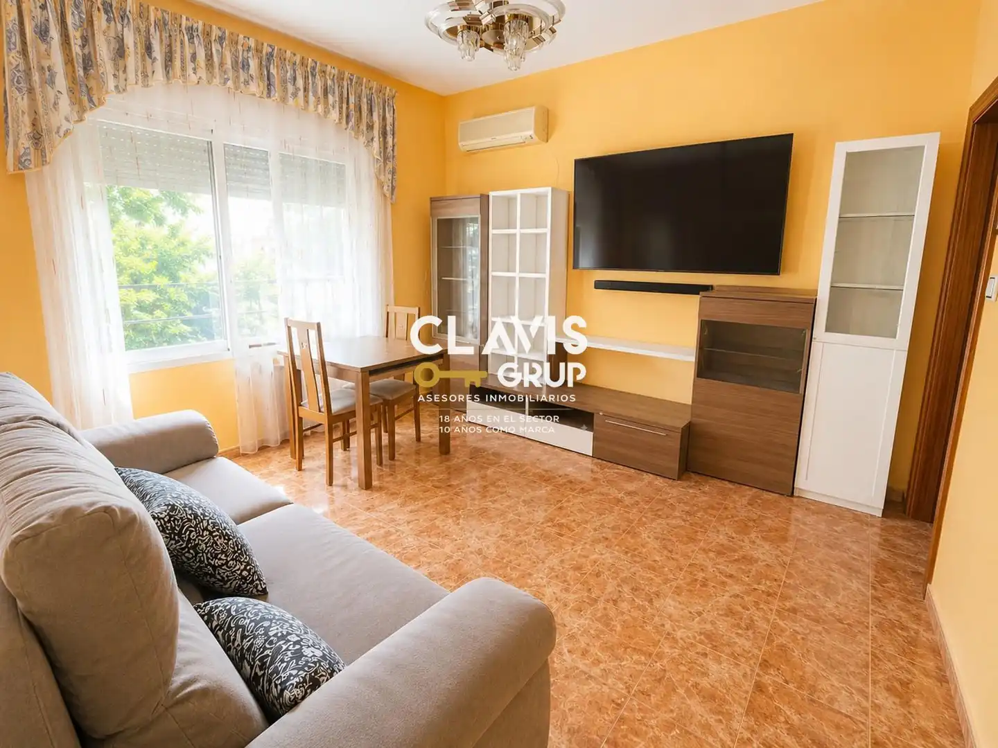 Living room of Flat for sale in Barcelona  with Air Conditioner, Terrace and Balcony