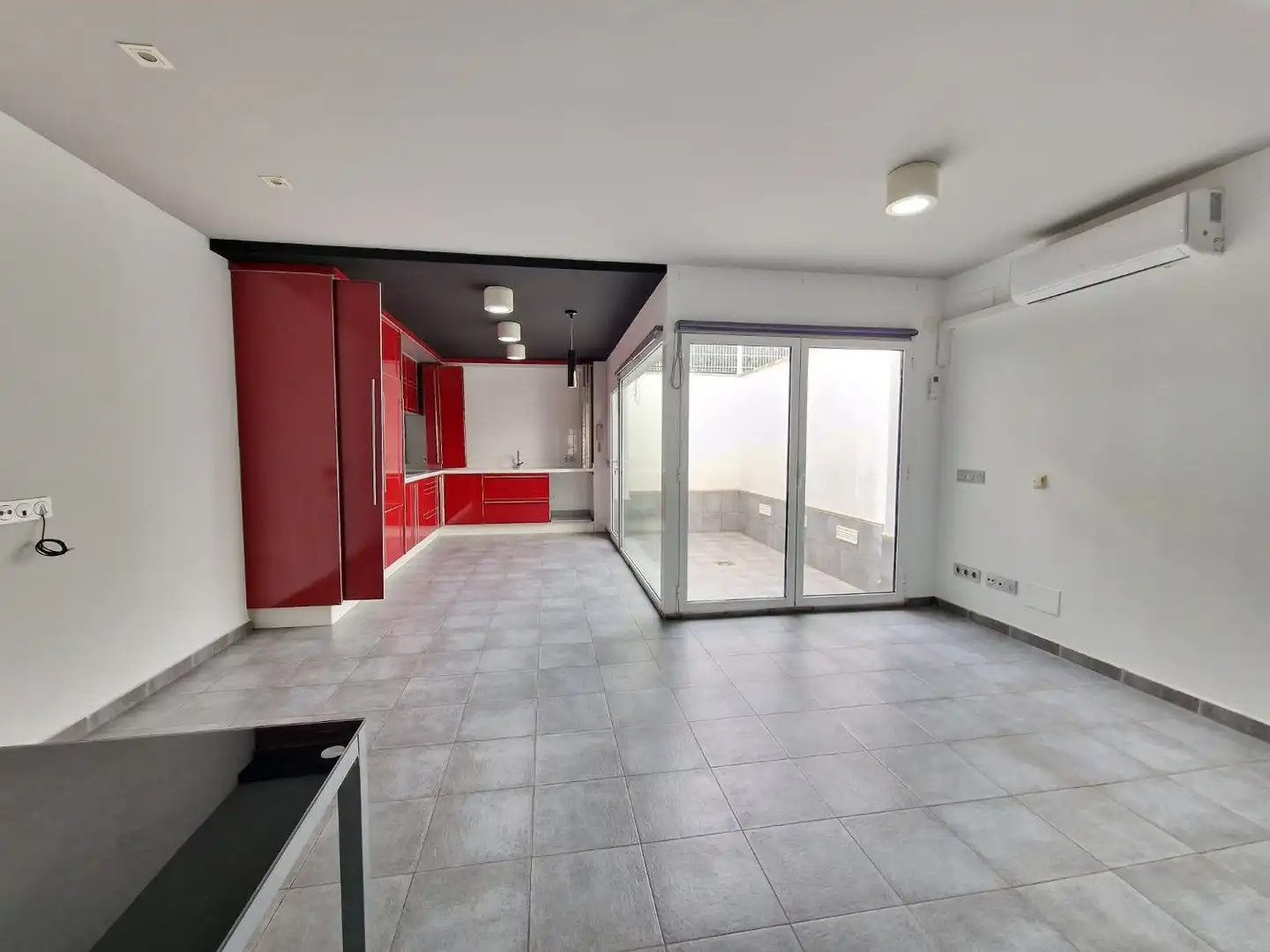 Casa adosada en venda en Villanueva de Castellón amb Calefacció, Terrassa i Traster