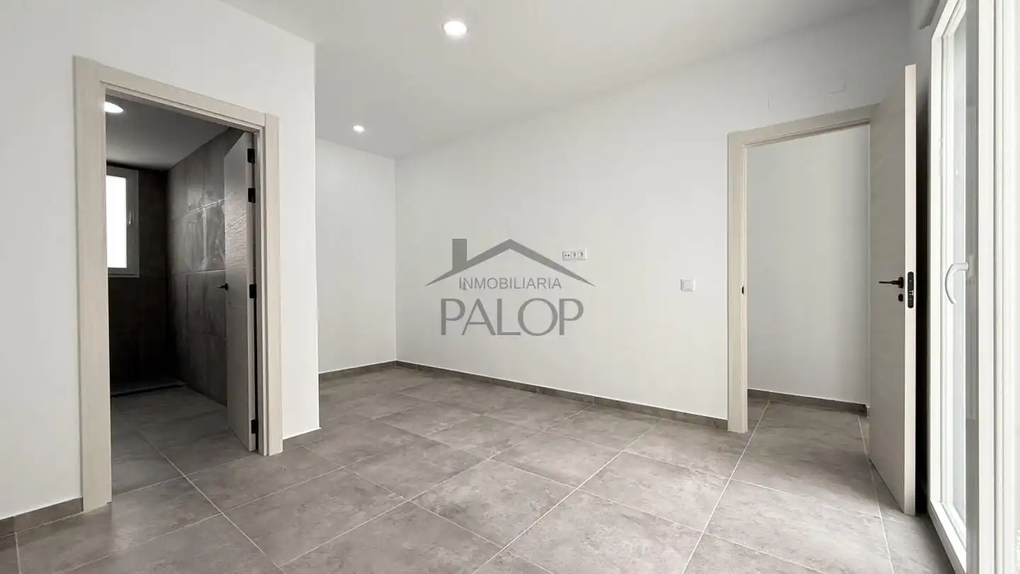 Casa o xalet en venda en Carcaixent amb Terrassa i Balcó