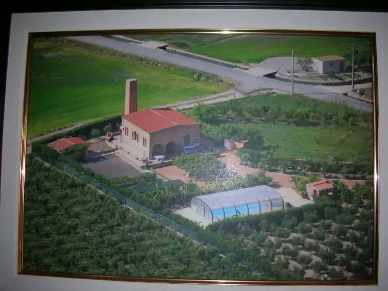 Finca rústica en venta en La Ràpita con Jardín privado, Piscina y Alarma