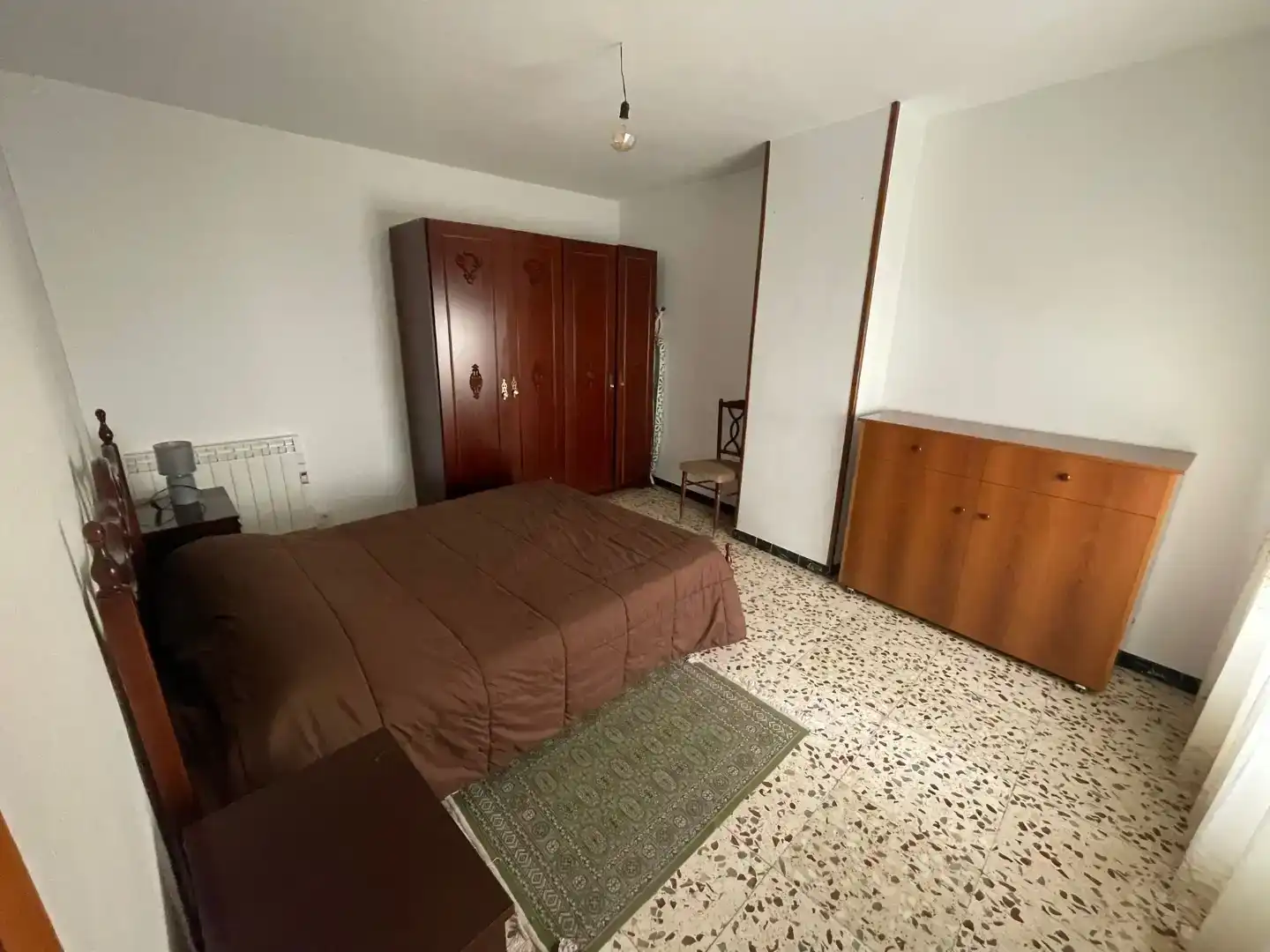 Dormitori de Casa adosada en venda en Santiago-Pontones amb Moblat