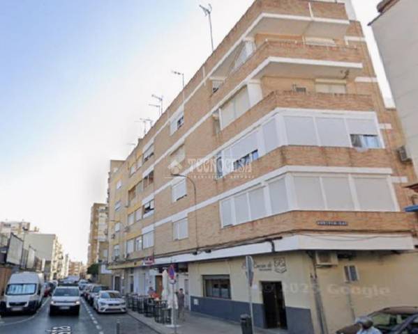 Piso en Venta en Triana Este