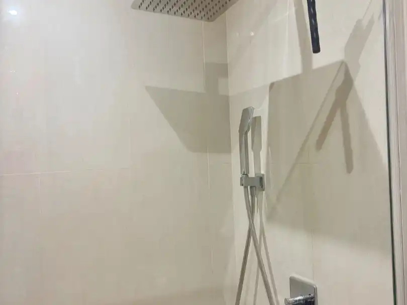 Baño de Piso en venta en León Capital  con Terraza