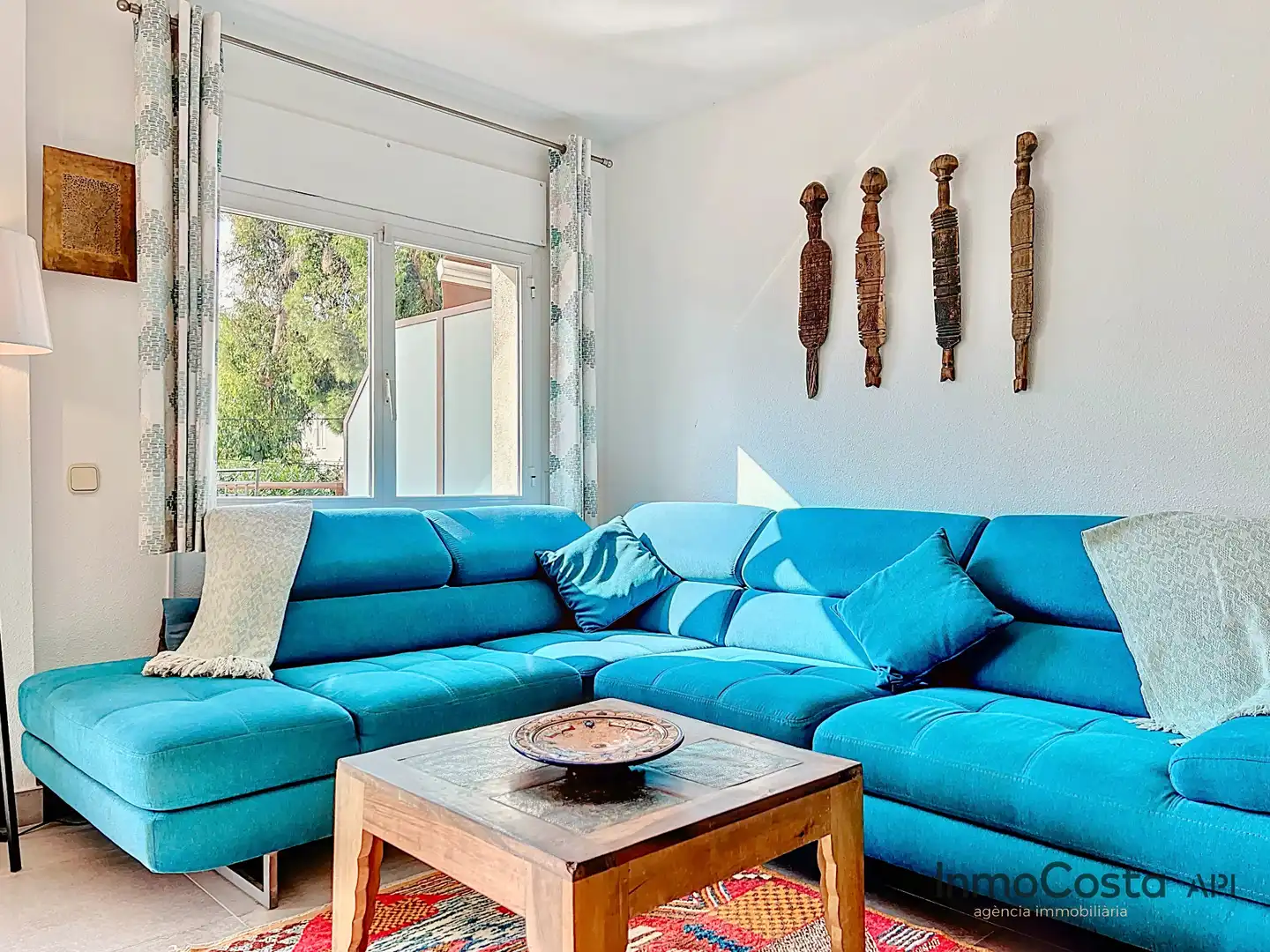 Sala d'estar de Apartament en venda en Palamós amb Terrassa, Traster i Moblat