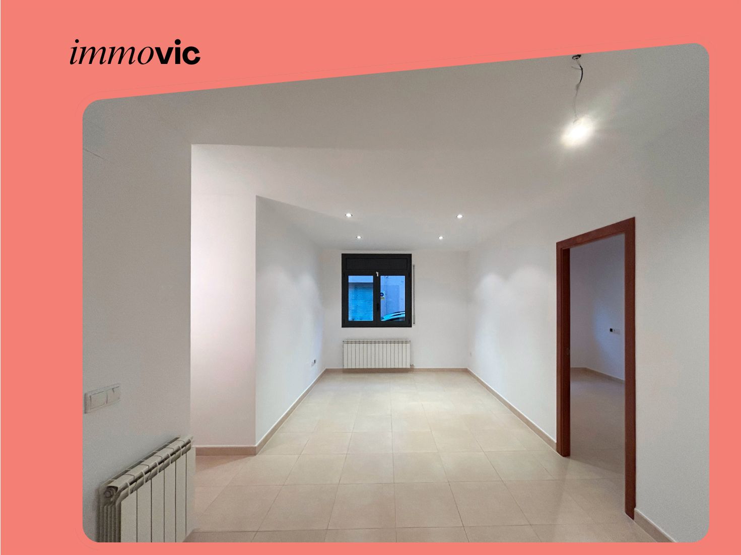 Planta baixa en venda en Sant Hipòlit de Voltregà amb Calefacció, Forn i Alarma