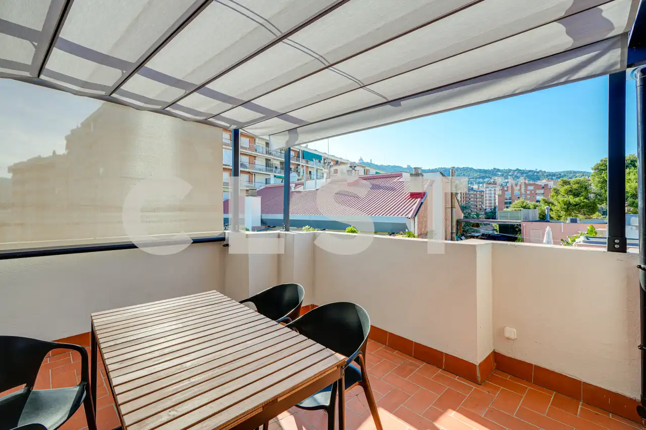 Terrassa de Apartament de lloguer en Barcelona amb Aire condicionat, Calefacció i Parquet
