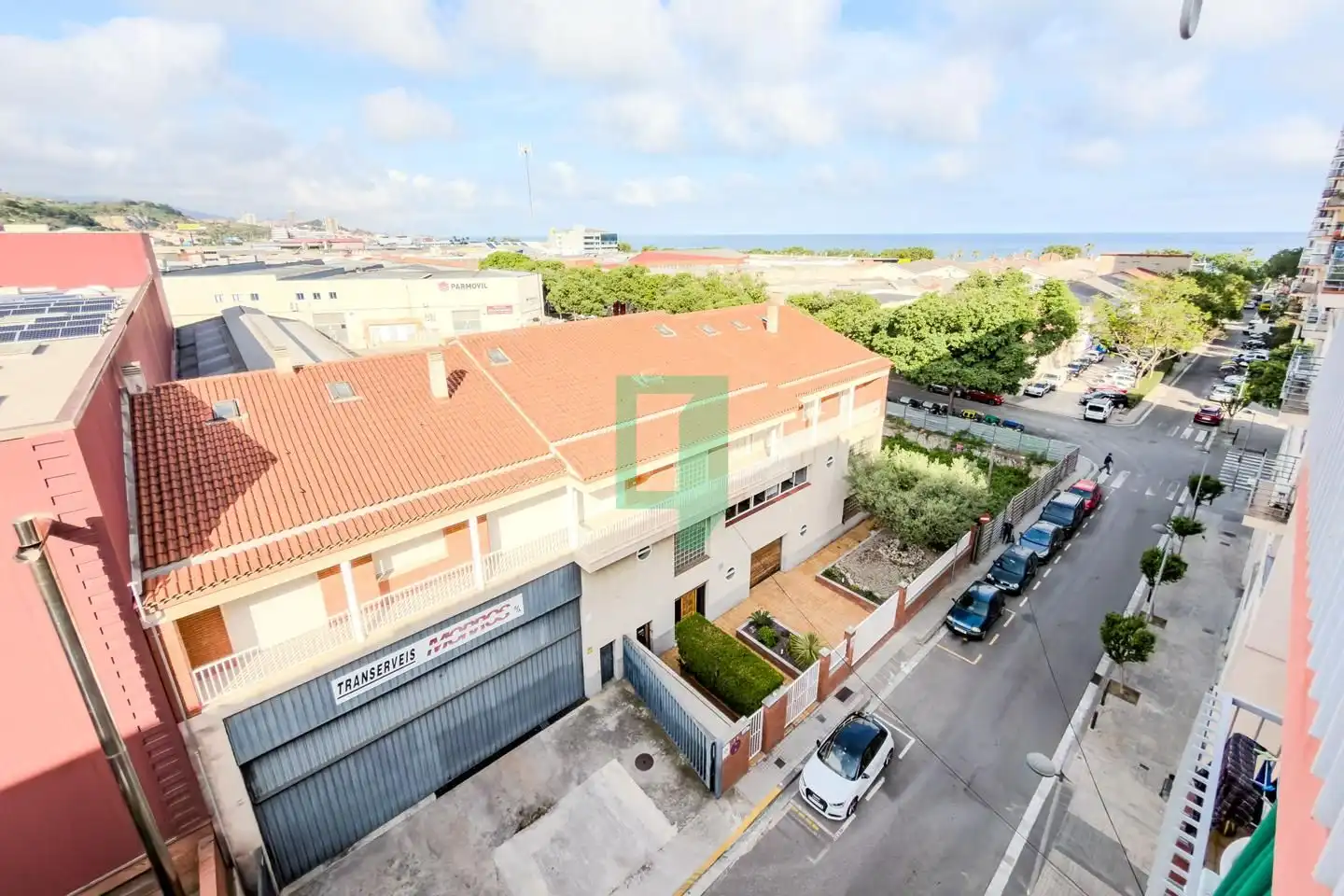 Außenansicht von Maisonette zum Verkauf in Badalona mit Heizung und Terrasse