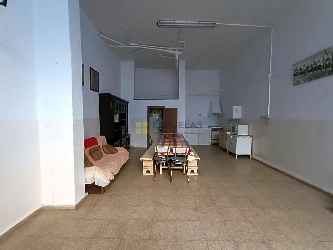 Gewerbefläche zum Verkauf in Carrera De Vico 37, imagen 2