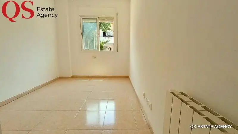 Planta baja en venta en Tordera con Calefacción, Jardín privado y Terraza