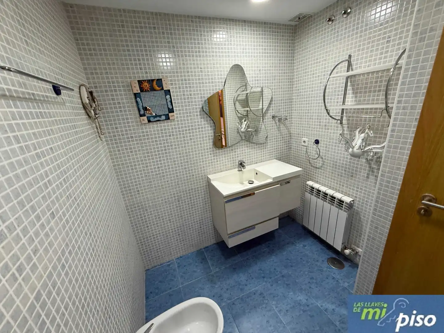 Bany de Pis en venda en Santovenia de Pisuerga amb Aire condicionat, Calefacció i Parquet