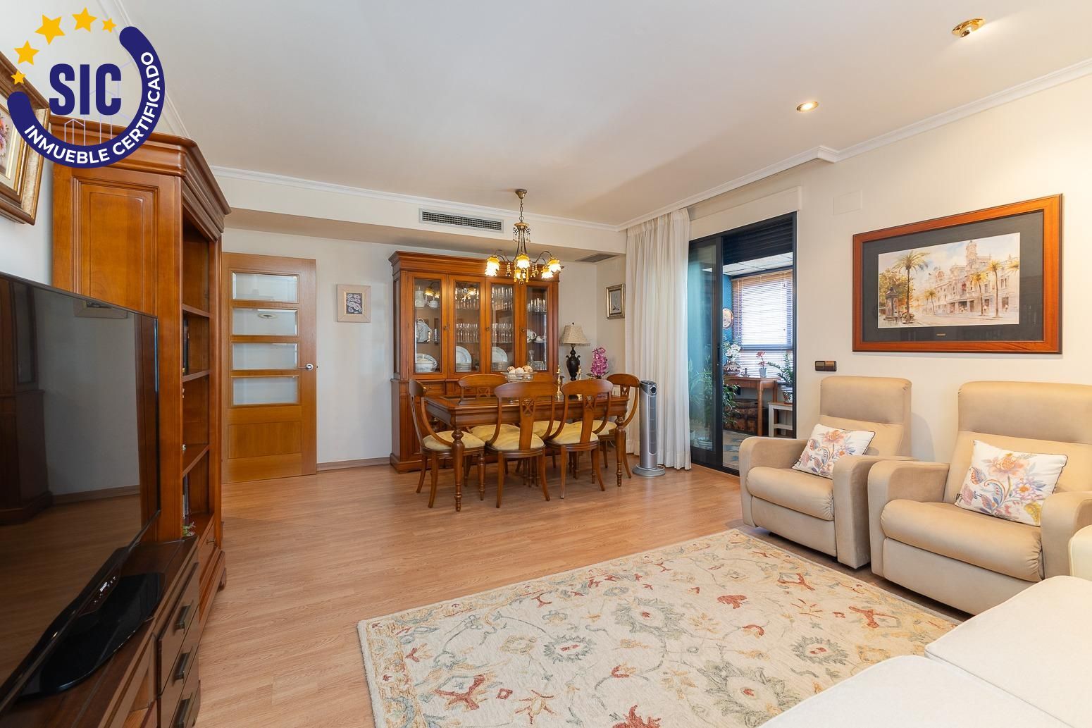 Menjador de Àtic en venda en Mislata amb Calefacció, Jardí privat i Parquet