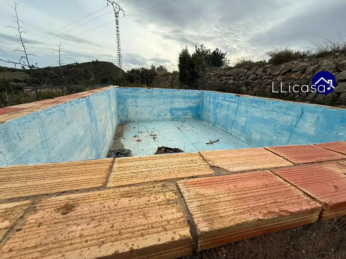 Piscina de Casa o chalet en venta en Llíria con Jardín privado, Terraza y Trastero