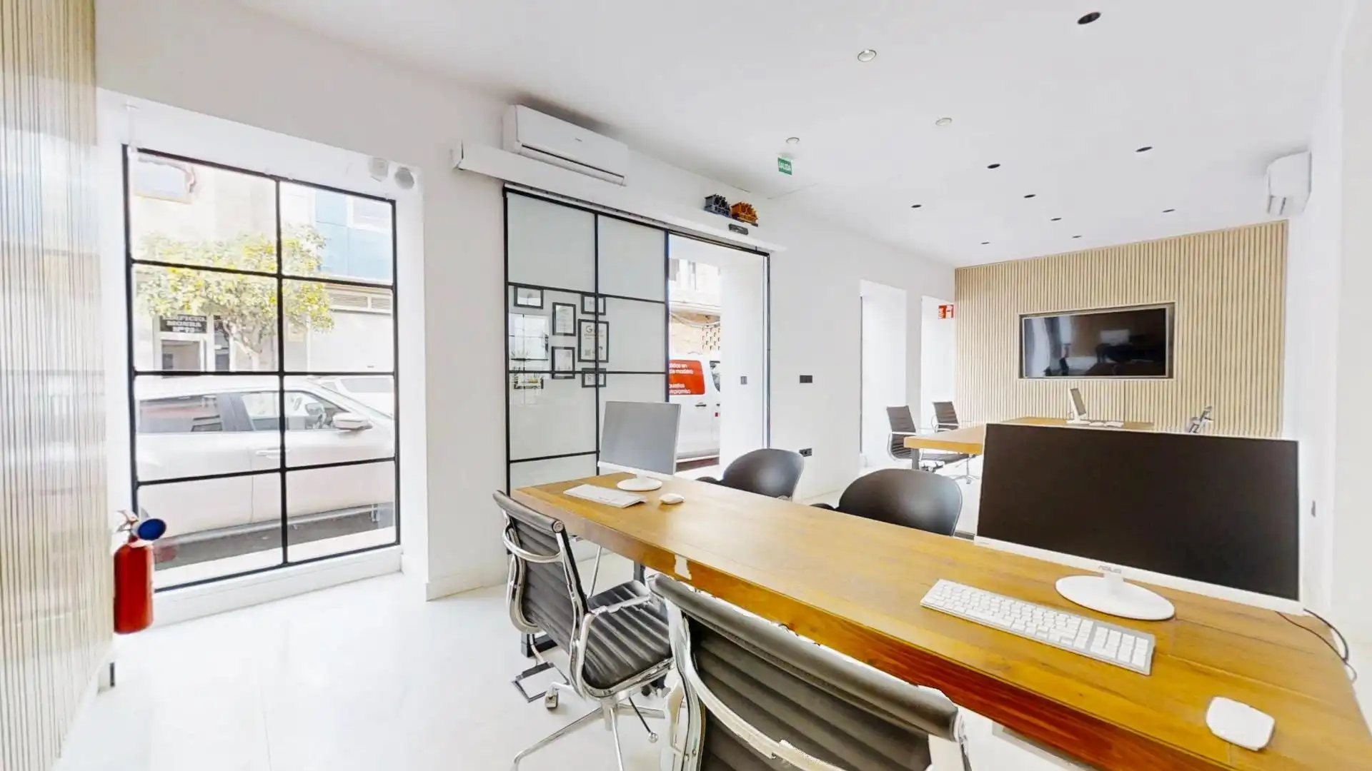 Local en venta en Torrevieja con Aire acondicionado