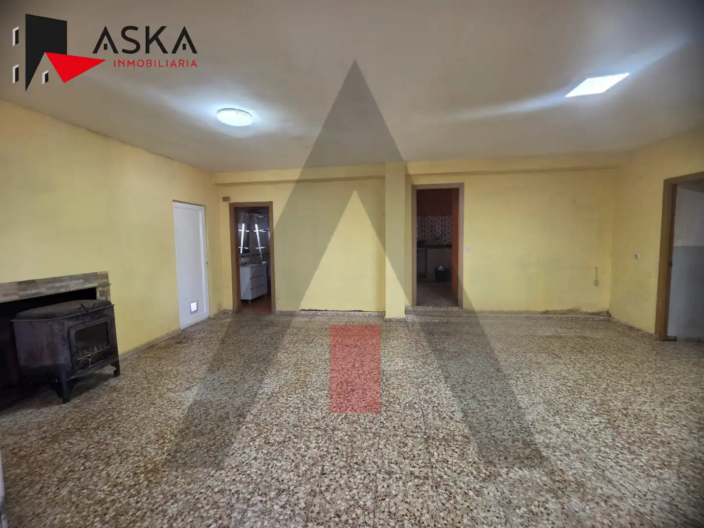 Casa o xalet en venda en Montserrat amb Jardí privat, Traster i Piscina