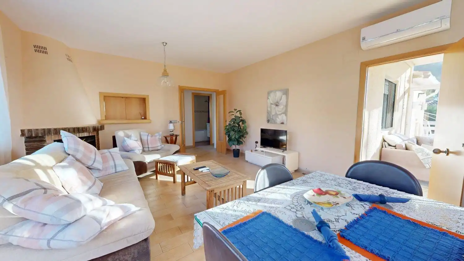Living room of Houses for sale in El Campello  with Air Conditioner