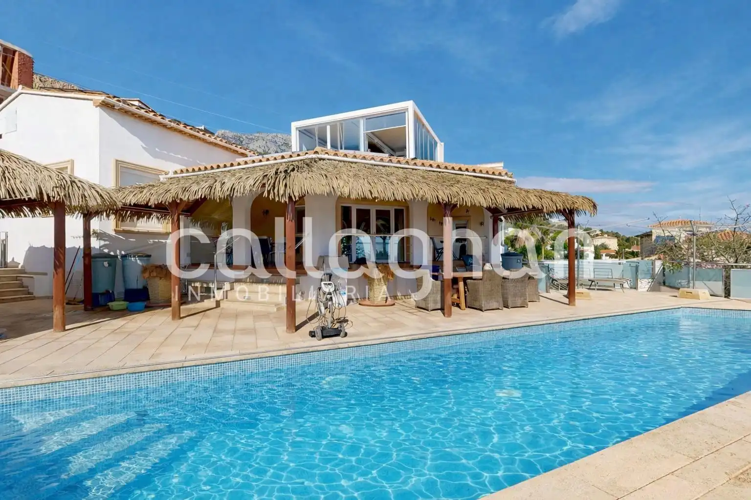 Exterior view of Houses for sale in Calpe / Calp  with Air Conditioner, Heating and Terrace