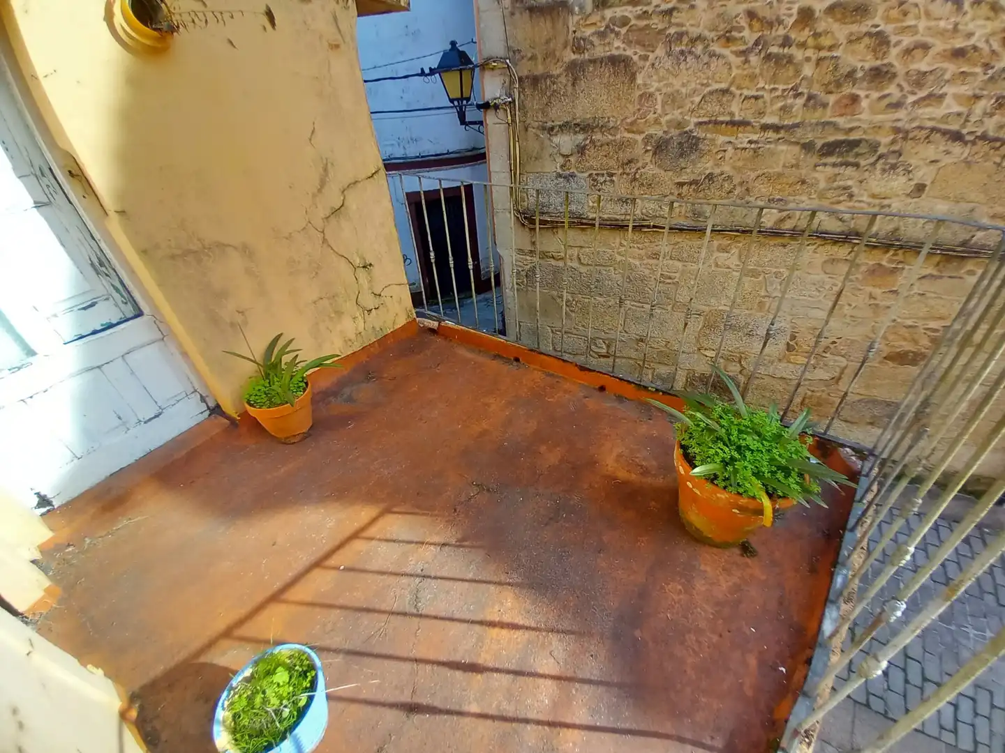 Balcony of Houses for sale in Ribeira  with Terrace, Storage room and Furnished