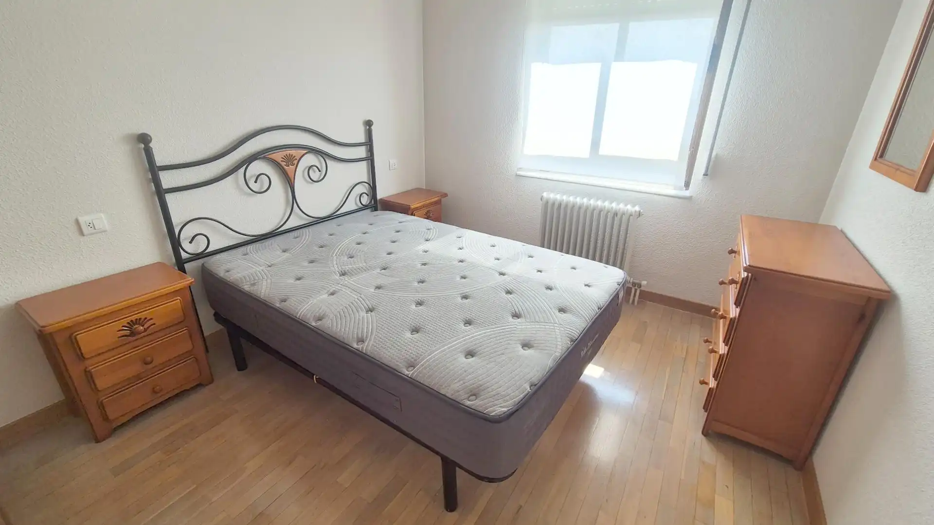 Habitación de Piso en venta en Salamanca con Calefacción