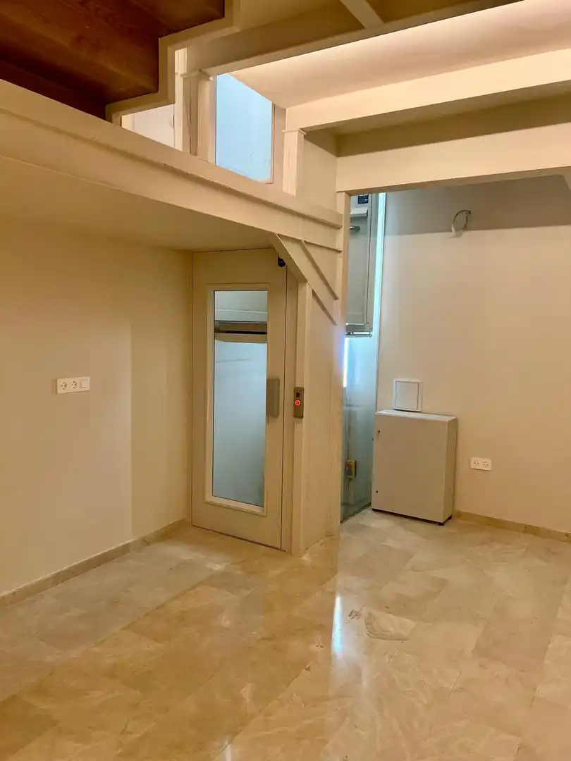 Dúplex de alquiler en Granada con Aire acondicionado y Alarma