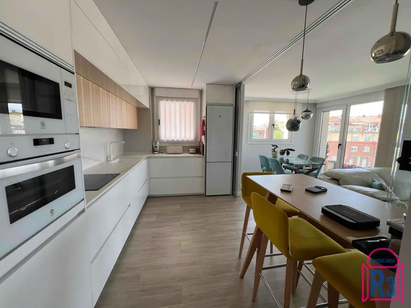 Kitchen of Flat for sale in León Capital   with Heating, Terrace and Storage room