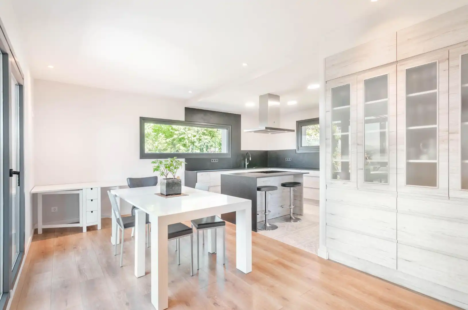 Cocina de Casa o chalet en venta en Siero con Aire acondicionado, Calefacción y Jardín privado