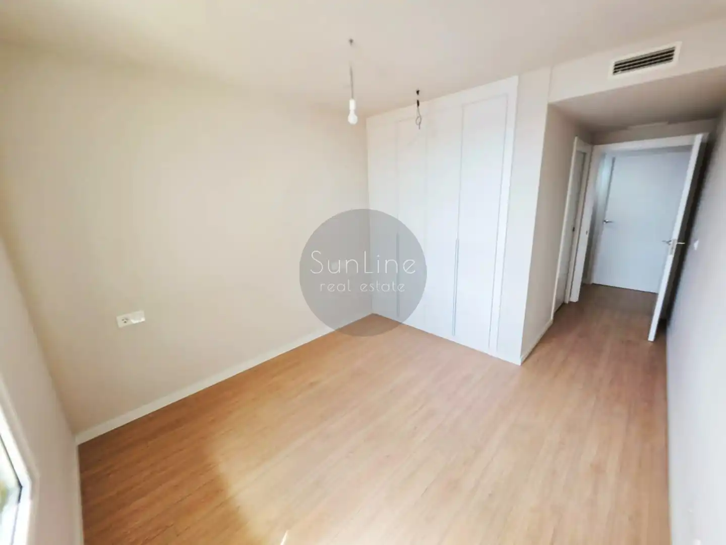 Appartamento con terrazza in affitto a Calle Doctor Domagk, imagen 6