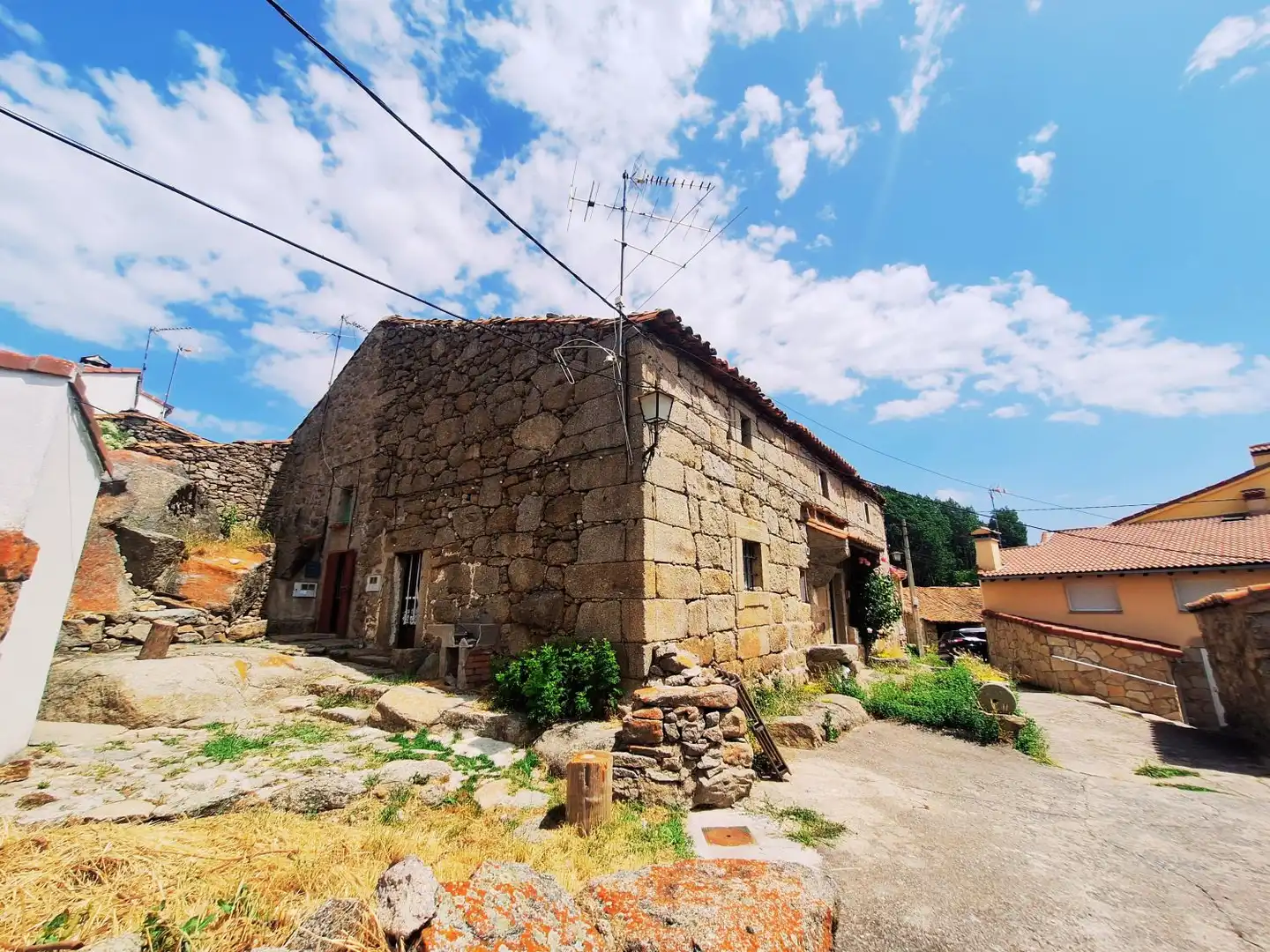 Vista exterior de Casa o chalet en venta en San Martín del Pimpollar