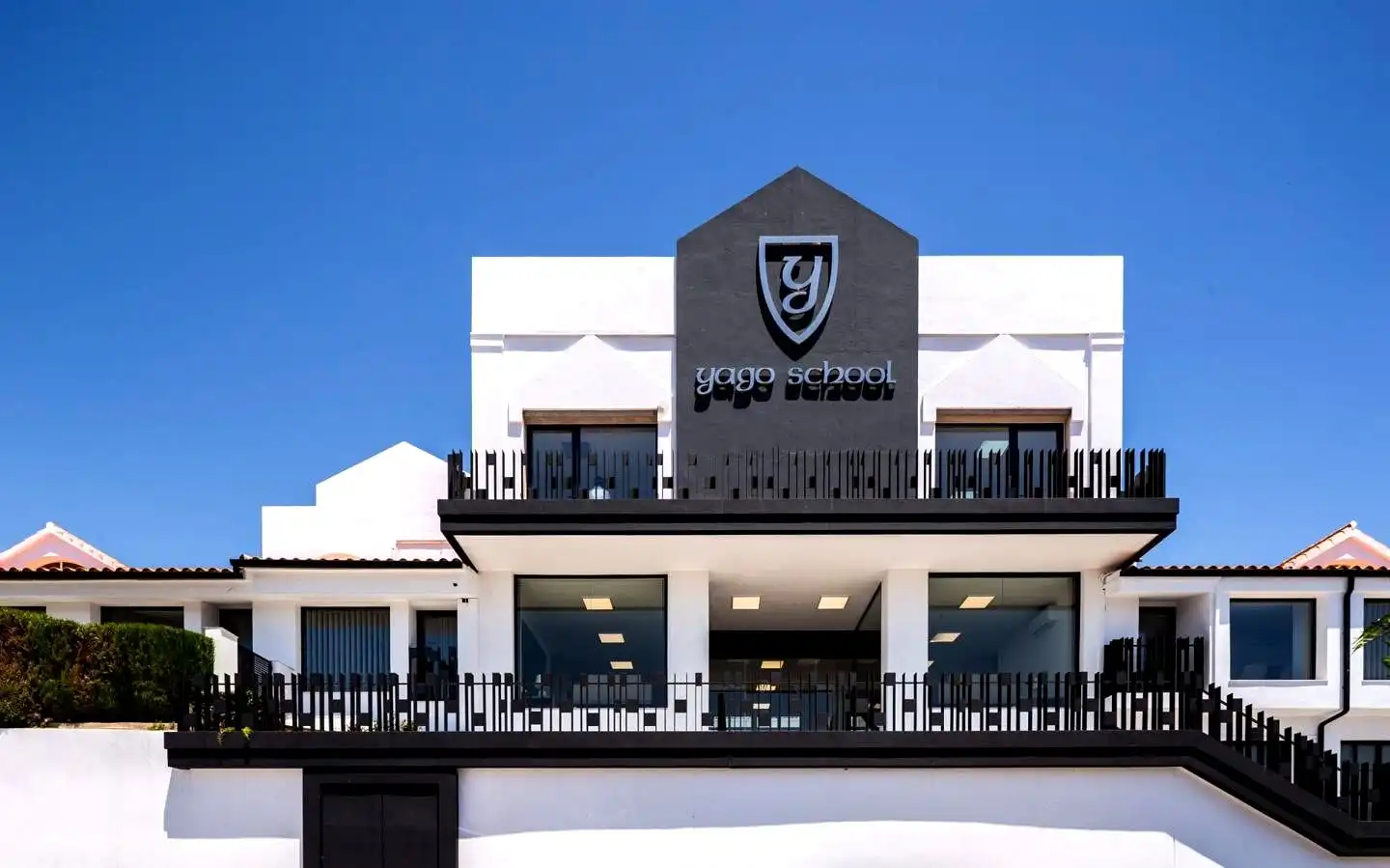 Vista exterior de Casa adosada en venda en Málaga amb Aire condicionat, Jardí privat i Parquet