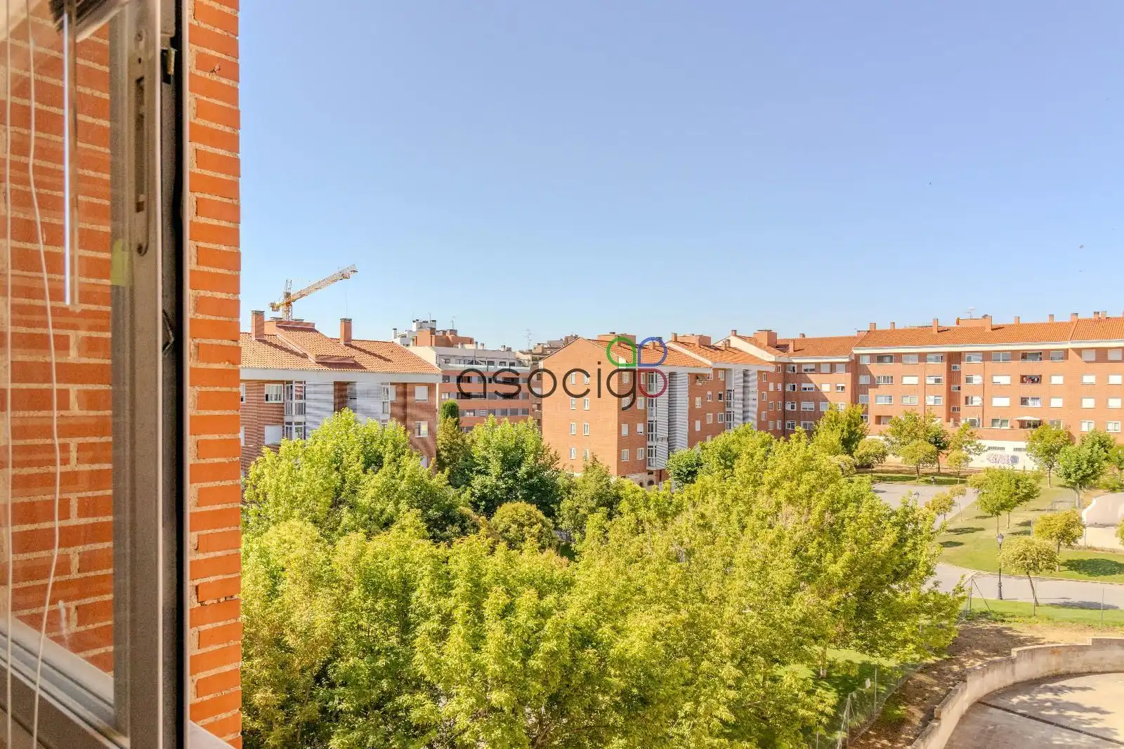 Vista exterior de Pis en venda en Guadalajara amb Calefacció, Terrassa i Traster