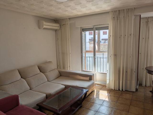 Piso en Venta en Calle de Alicante, 19 en Pinares de Venecia