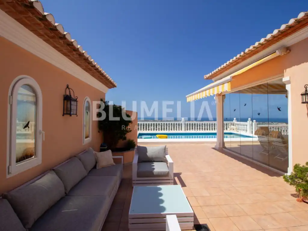 Houses for sale in Calle Hebe, La Pedrera - Vessanes