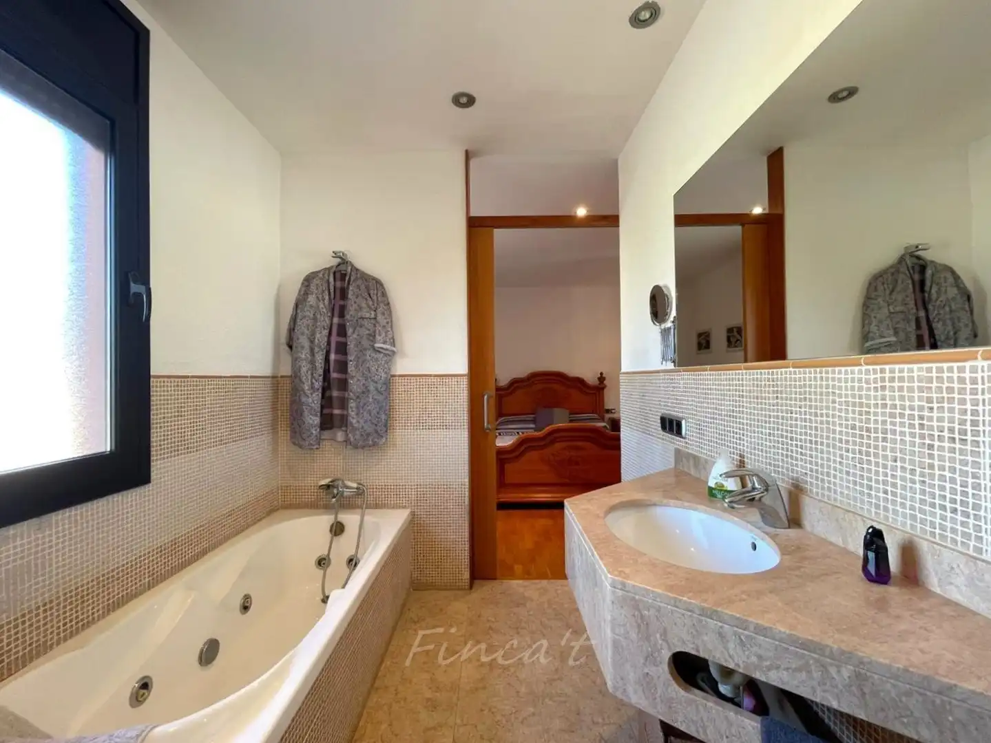 Badezimmer von Haus oder Chalet zum Verkauf in Moià mit Heizung, Ofen und Internet