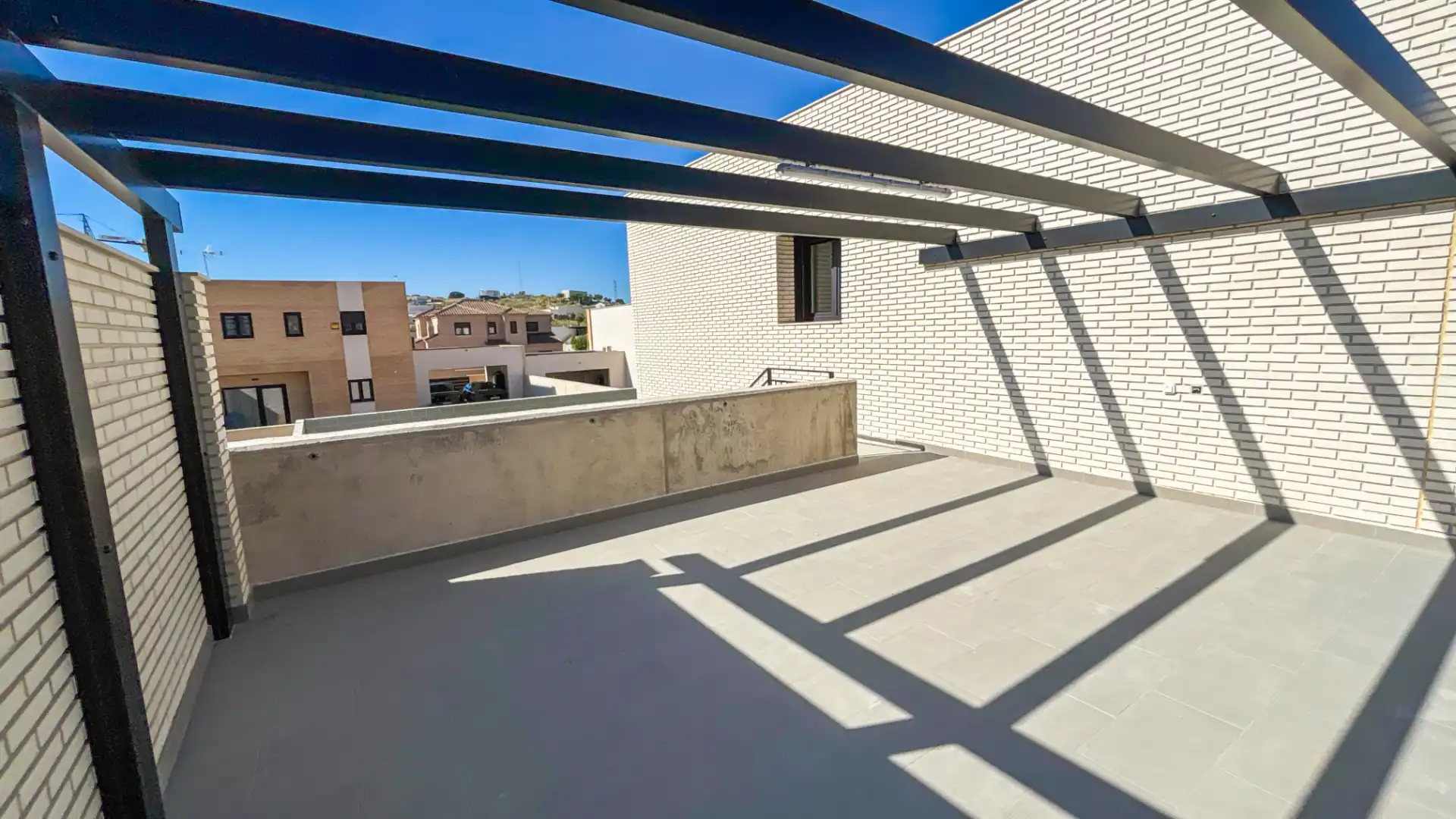 Casa adosada en venda a Olías del Rey