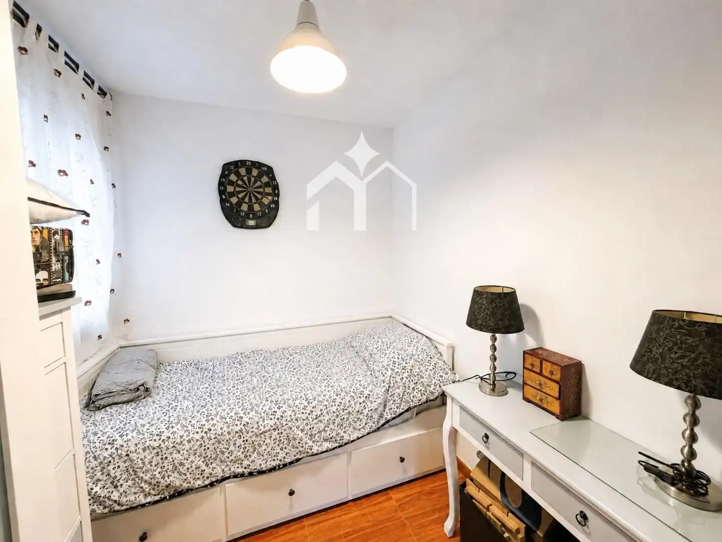 Bedroom of Flat for sale in Marín  with Heating, Storage room and Furnished