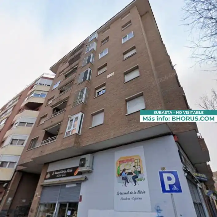 Piso con ascensor en venta en PIUS XII 35