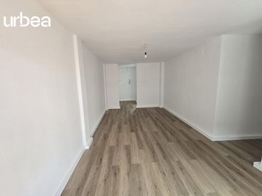 Piso con ascensor en venta en Arroyo de la Miel